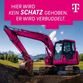 Deutschlands Bodenschätze haben meist einen natürlichen Ursprung. Manchmal muss man aber ein bisschen nachhelfen. Und das tun wir.
#Telekom #DeutschlandWirdMagenta #MUSTERSTADT #Glasfaser #Glasfaserausbau #Eigenheim #ErlebenWasVerbindet #LoveMagenta #MagentaZuhause #Bagger #Schatz #1GBit