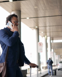 🚧 Ausfälle? ❌ Ausgeschlossen.

Du bist selbstständig – also brauchst du vollständige Kontrolle über deinen Arbeitsalltag! Mit den richtigen Business-Lösungen kannst du sicher sein, dass du immer erreichbar bist. Für deine Kunden, deine Partner und deinen Erfolg.

Auch Kleinstunternehmer können von Business-Tarifen und zusätzlichen Services profizieren – sprich uns gerne darauf an!